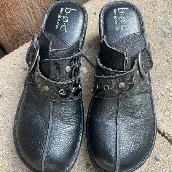 BOC BORN Women’s Black Leather Buckle Strap Slip On Clogs Shoe Size 6 - Picture 3 of 11